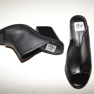 Classic Black Dolce Vita Mules w Modern Block Heel